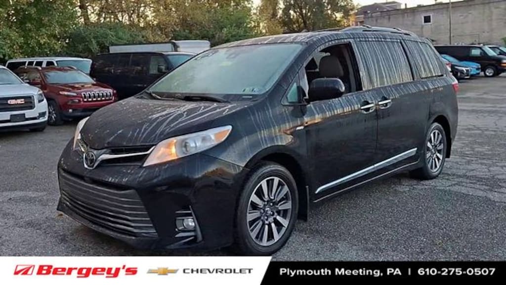 Certified 2020 Toyota Sienna XLE Minivan/Van