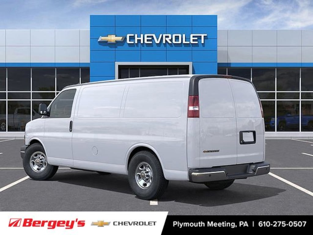 New 2025 Chevrolet Express 3500 Work Van Van Cargo