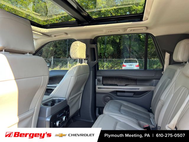 2020 Ford Expedition MAX Limited photo 2