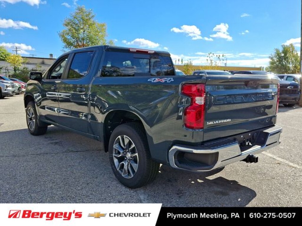 New 2025 Chevrolet Silverado 1500 LT Truck Crew Cab