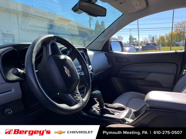 2018 Chevrolet Colorado Work Truck photo 2