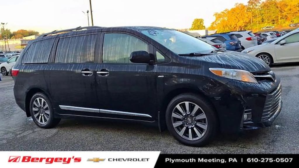 Certified 2020 Toyota Sienna XLE Minivan/Van
