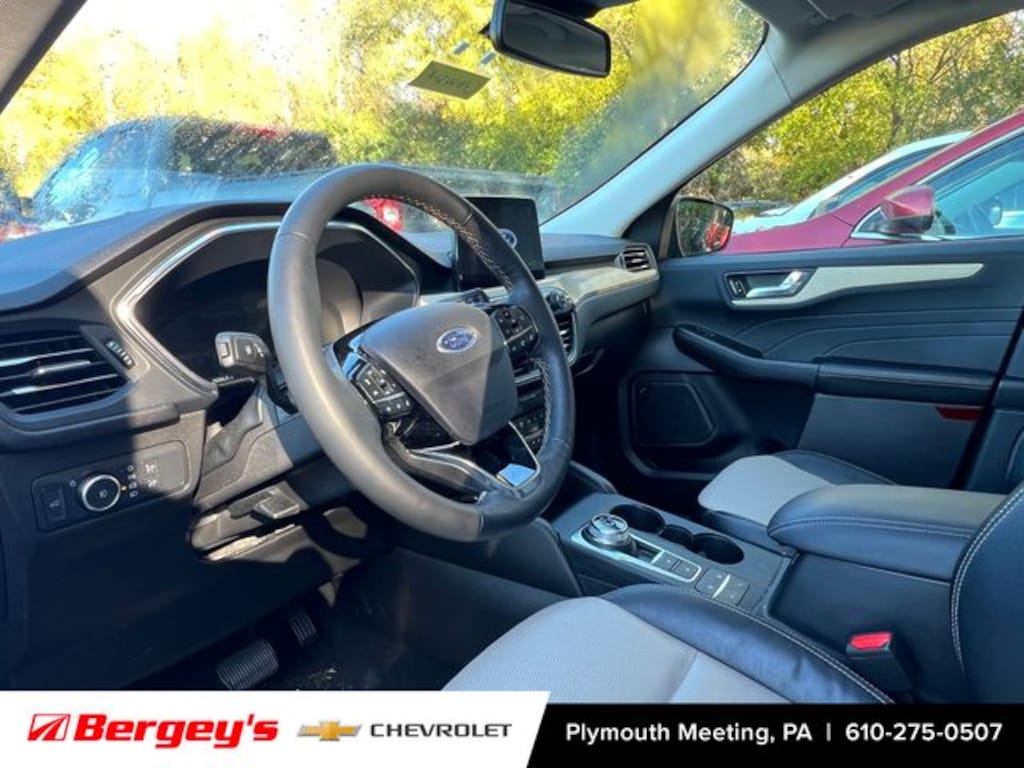 Certified 2022 Ford Escape Titanium SUV