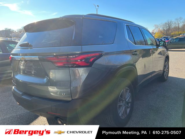 2023 Chevrolet Traverse Cloth photo 2