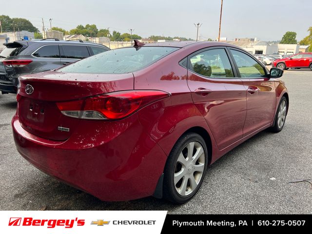2013 Hyundai Elantra Limited photo 2