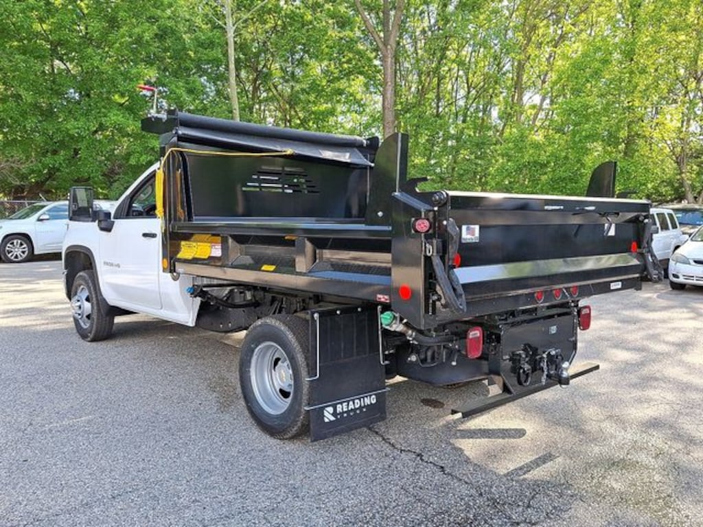 New 2025 Chevrolet Silverado 3500HD Chassis Work Truck Truck Regular Cab
