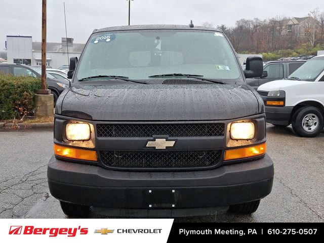 2016 Chevrolet Express Passenger 2500 LS Van photo 2