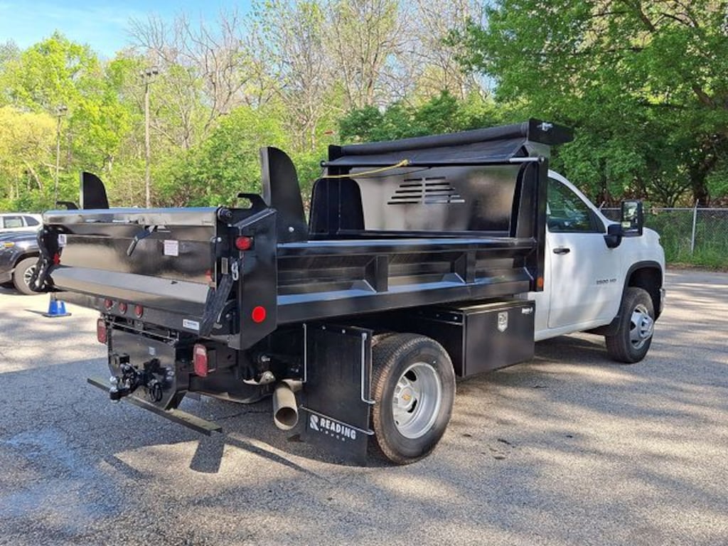 New 2025 Chevrolet Silverado 3500HD Chassis Work Truck Truck Regular Cab
