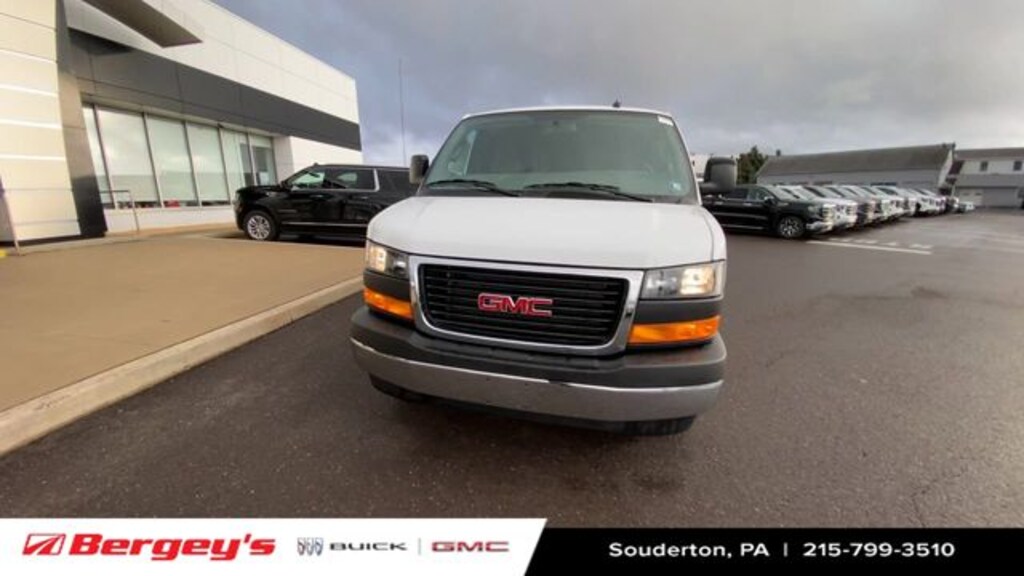 New 2025 GMC Savana 3500 Work Van Cargo Van