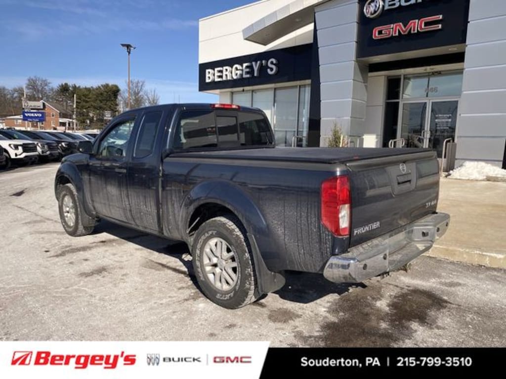 Used 2015 Nissan Frontier SV Truck