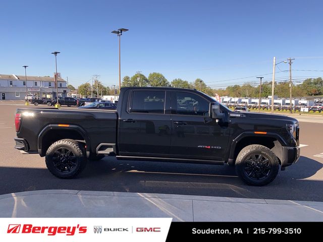 2025 Gmc Sierra 2500 HD AT4 photo 2