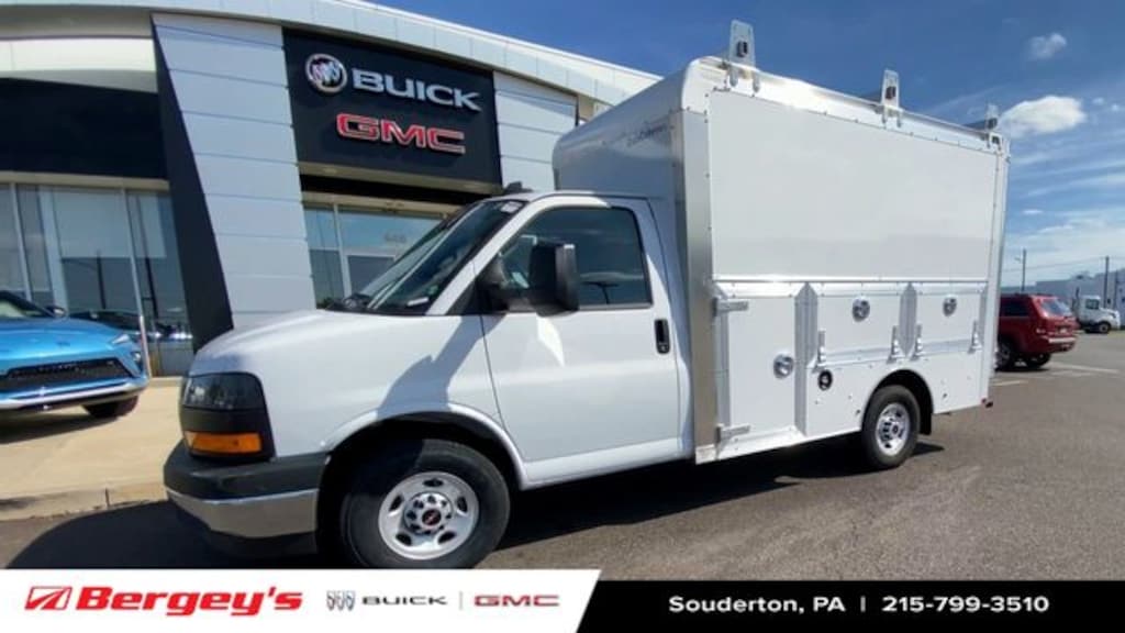 New 2025 GMC Savana 3500 Work Van Cab/Chassis