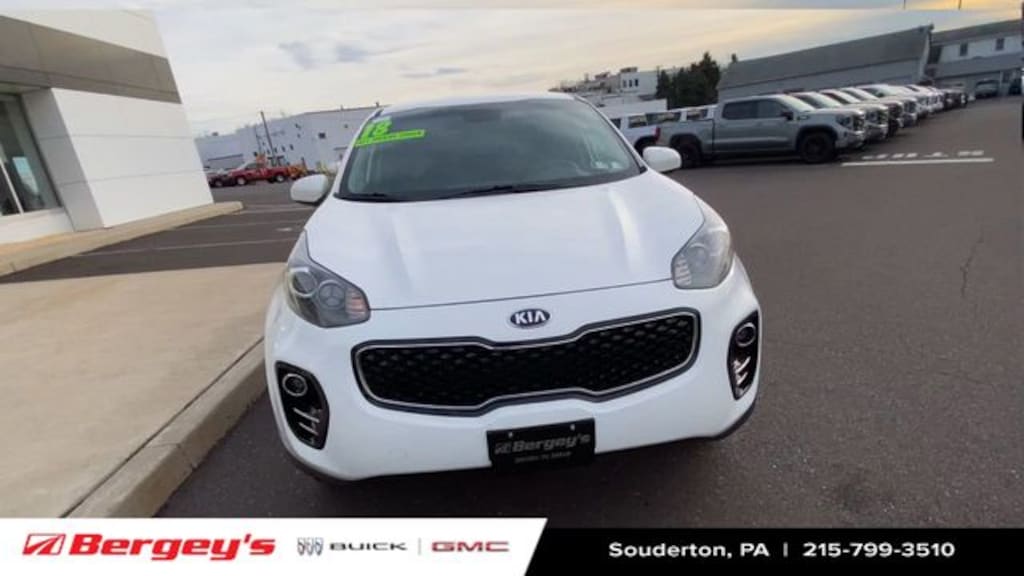 Used 2018 Kia Sportage LX SUV