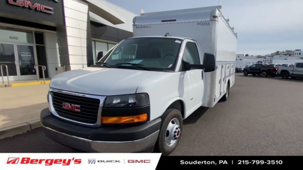 New 2025 GMC Savana 3500 Work Van Cab/Chassis