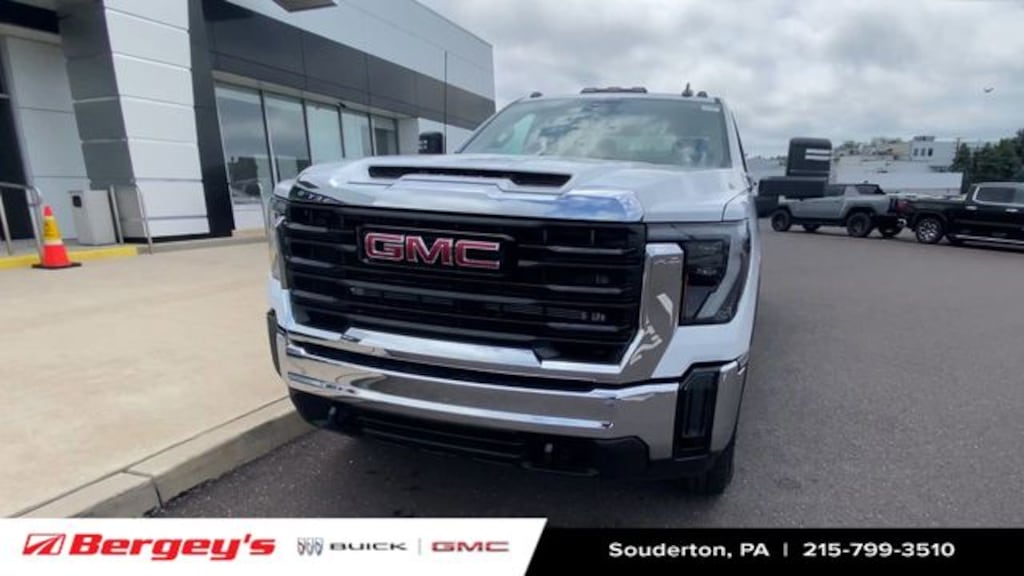 New 2025 GMC Sierra 2500HD Pro Truck