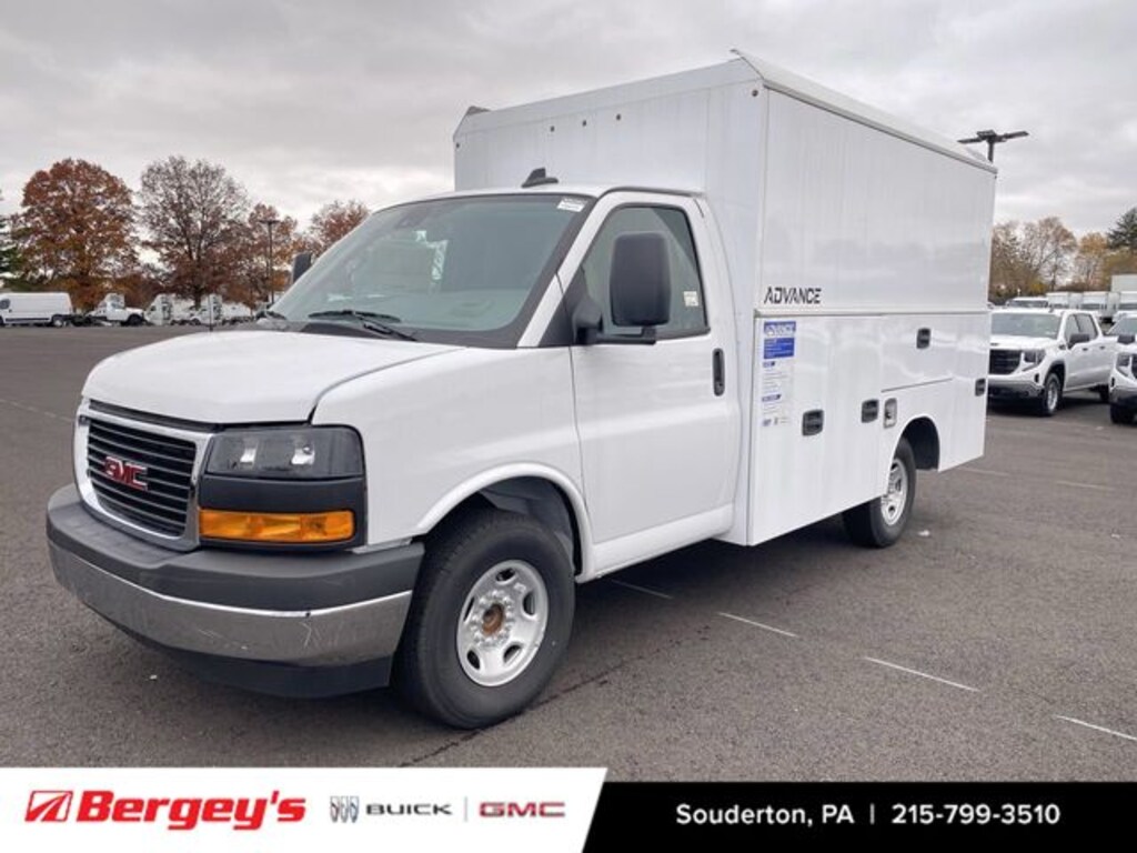 New 2025 GMC Savana 3500 Work Van Cab/Chassis