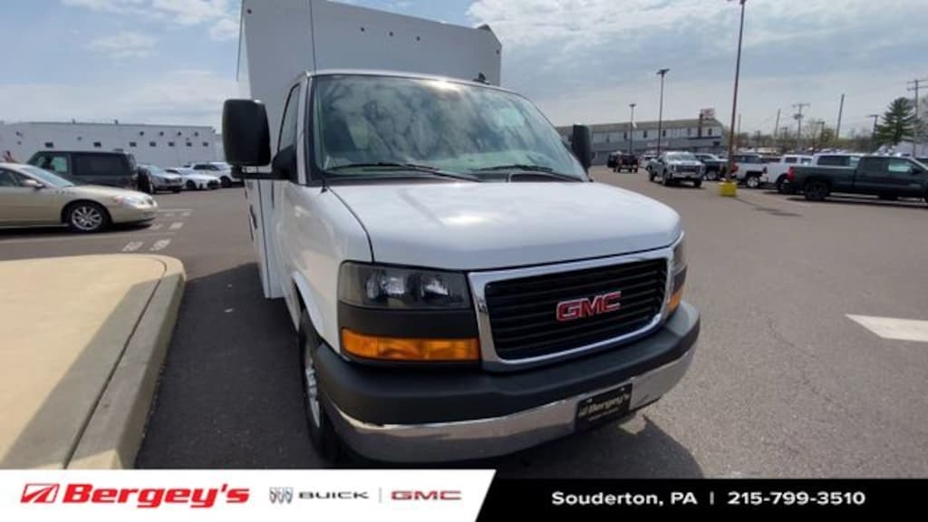 New 2025 GMC Savana 3500 Work Van Cab/Chassis