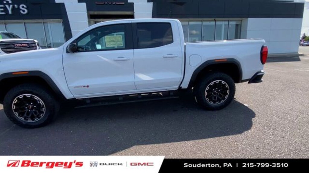 New 2026 GMC Canyon AT4 Truck