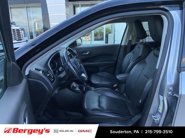 2018 Jeep Compass Limited photo 3
