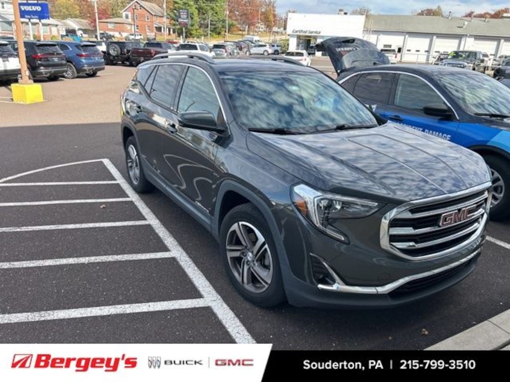 Used 2018 GMC Terrain SLT SUV