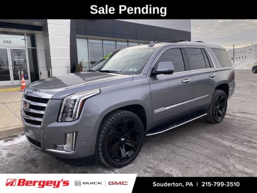 Used 2020 Cadillac Escalade Luxury SUV