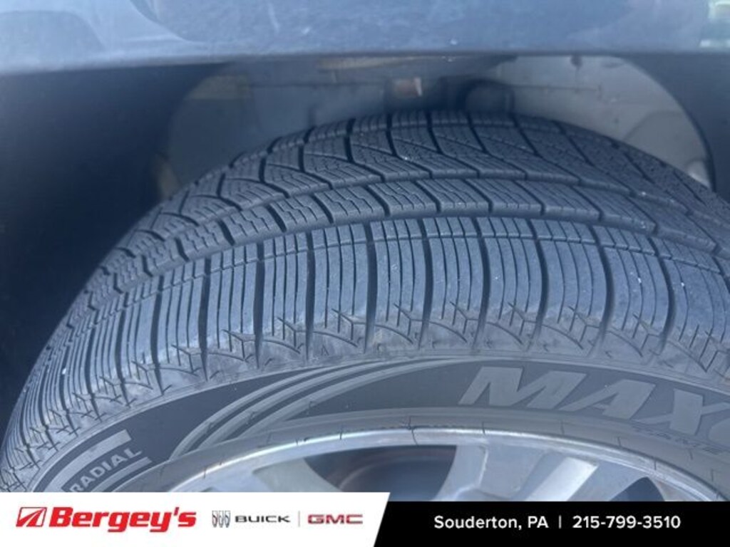 Used 2017 GMC Terrain SLT SUV