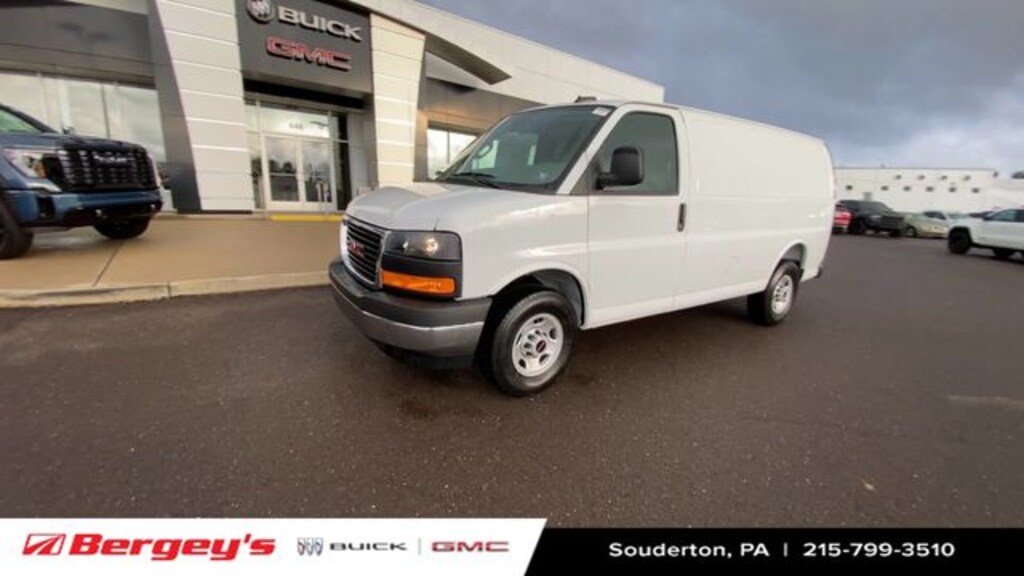 New 2025 GMC Savana 3500 Work Van Cargo Van