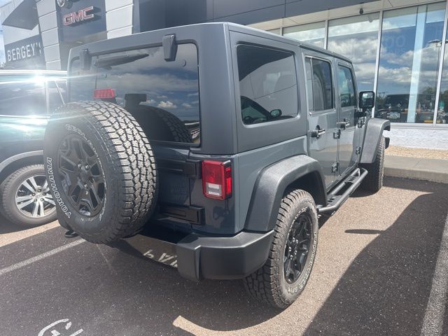 2017 Jeep Wrangler Unlimited Willys Wheeler photo 2
