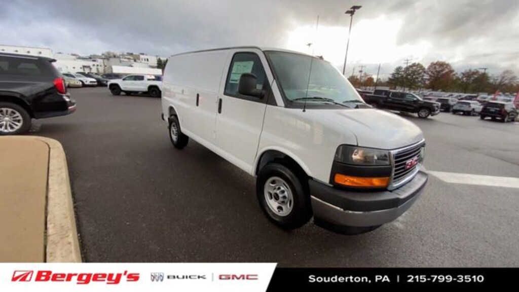 New 2025 GMC Savana 3500 Work Van Cargo Van
