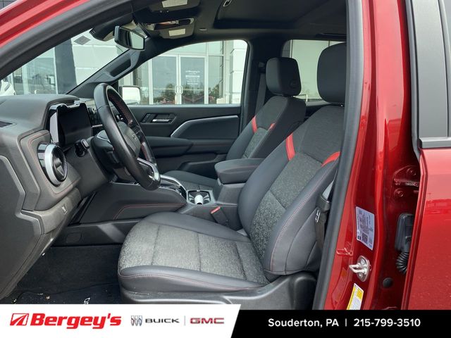 2024 Chevrolet Colorado Z71 photo 4