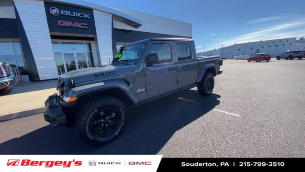 Used 2022 Jeep Gladiator Willys Truck
