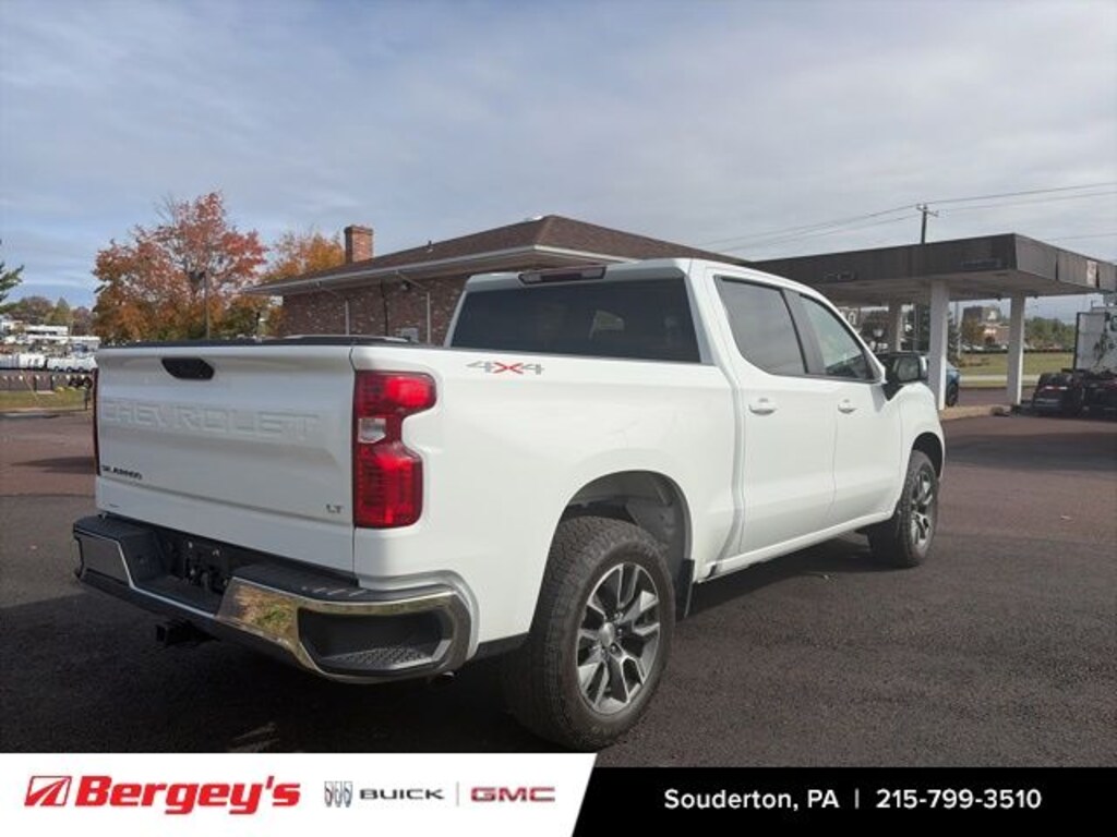 Used 2024 Chevrolet Silverado 1500 LT Truck