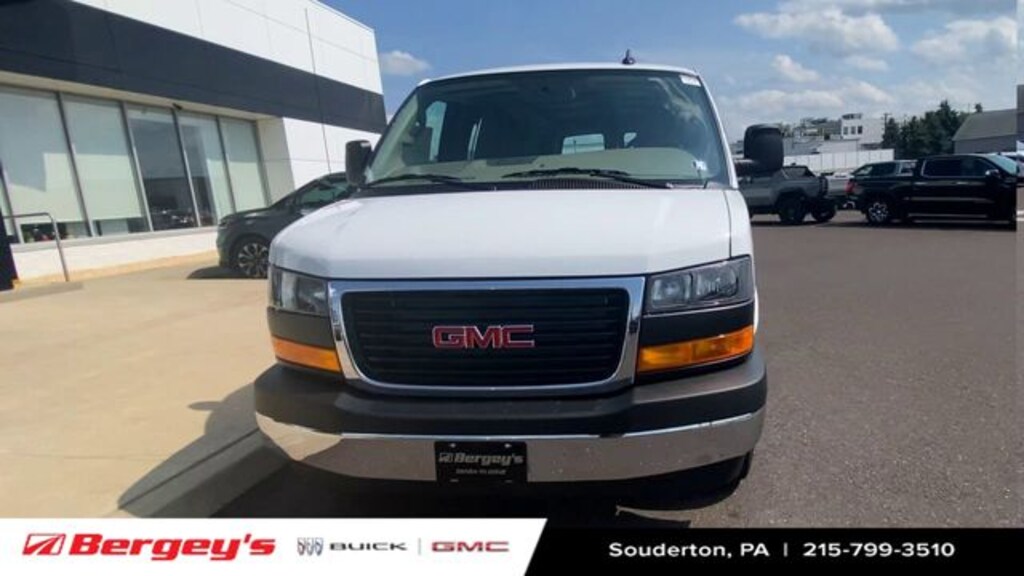 New 2025 GMC Savana 3500 Work Van Cargo Van