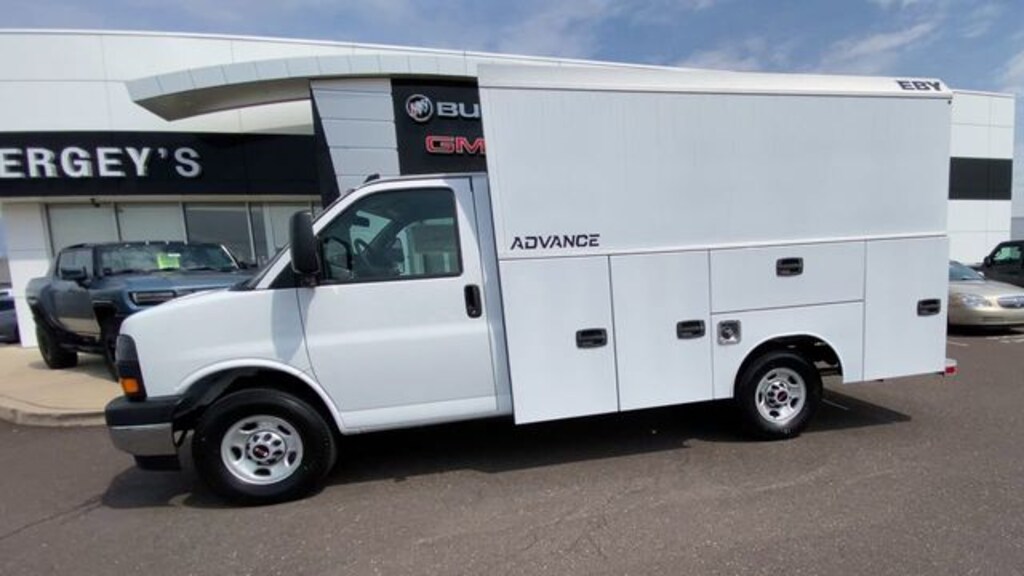 New 2025 GMC Savana 3500 Work Van Cab/Chassis