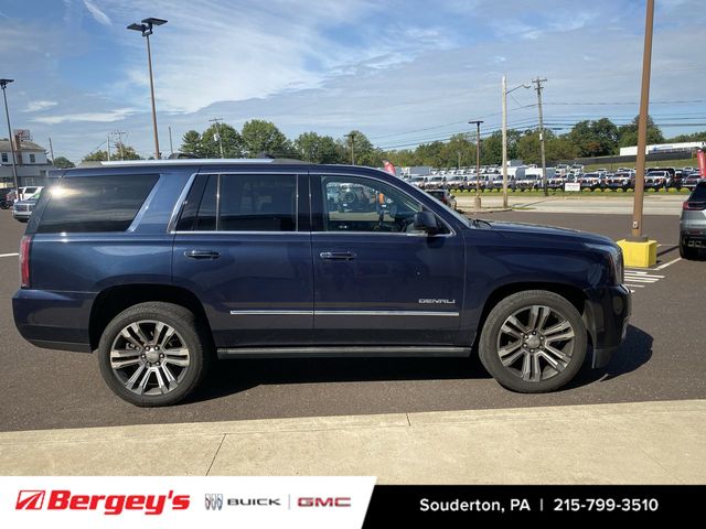 2019 Gmc Yukon Denali photo 2