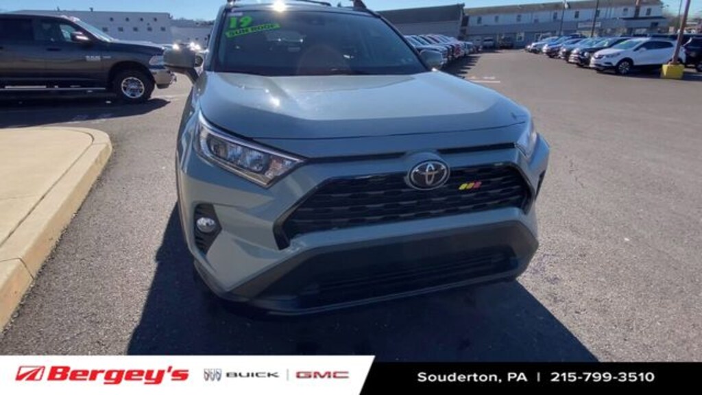 Used 2019 Toyota RAV4 XLE Premium SUV