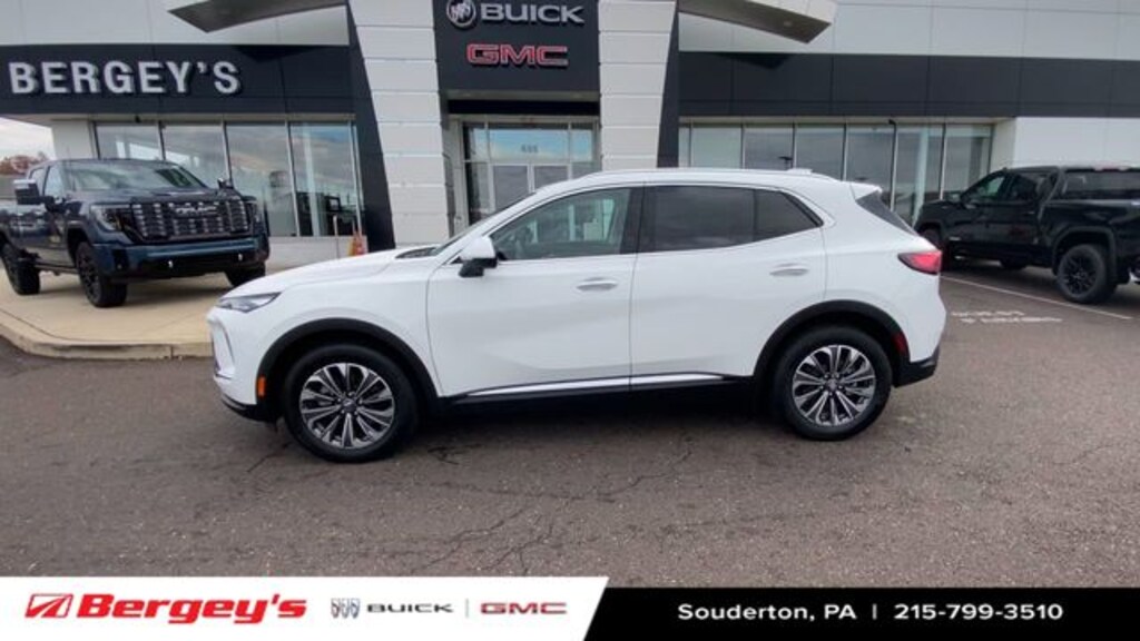 Certified 2025 Buick Envision Preferred SUV