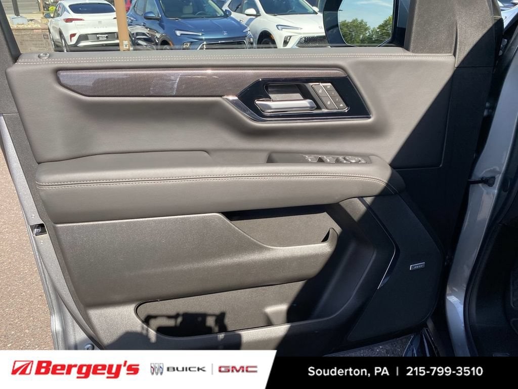 2026 GMC Yukon XL Elevation - Photo 24