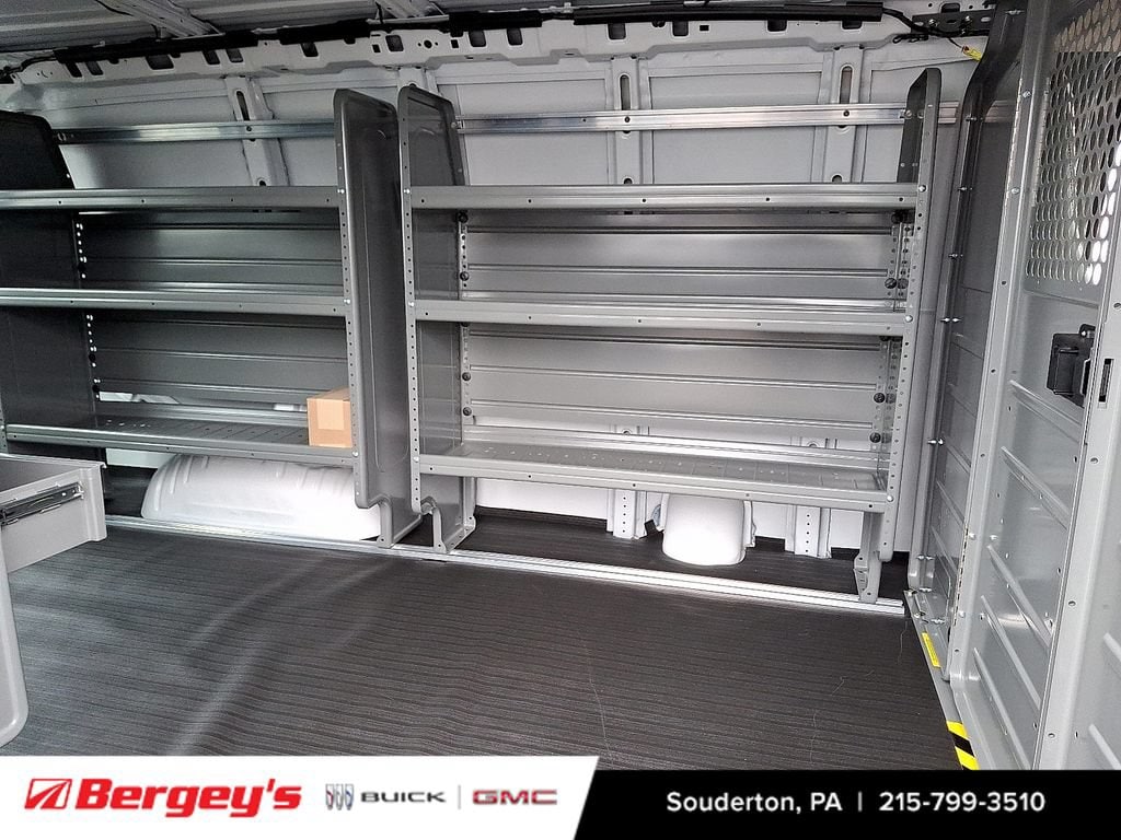 2025 GMC Savana Cargo Work Van - Photo 8