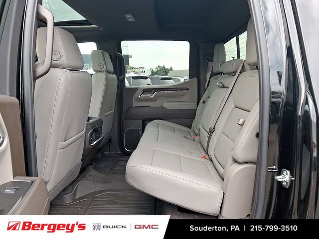 2026 GMC Sierra 1500 SLT - Photo 7