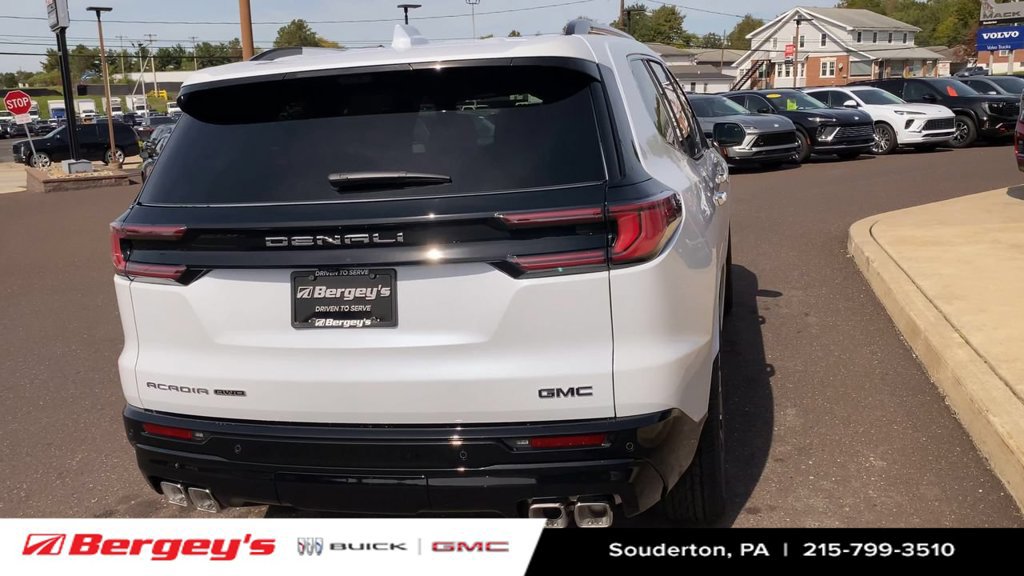 2027 GMC Acadia Denali Ultimate - Photo 8