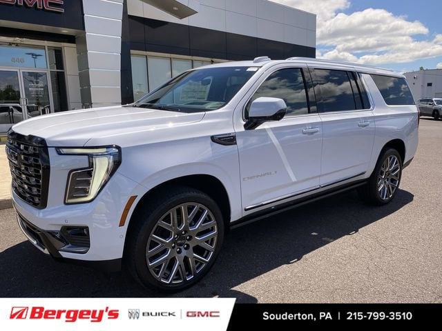 2026 GMC Yukon Denali Ultimate AWD's photo