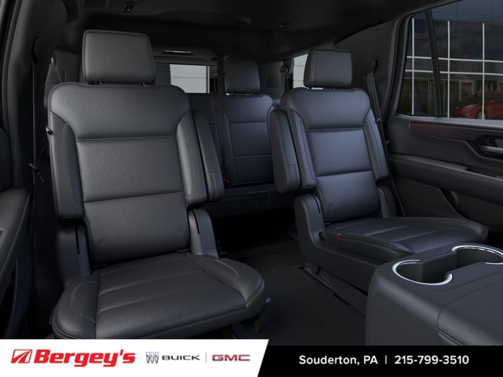 2026 GMC Yukon Denali - Photo 18