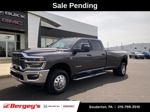 2025 RAM 3500 Big Horn 4X4 Crew Cab LWB's photo