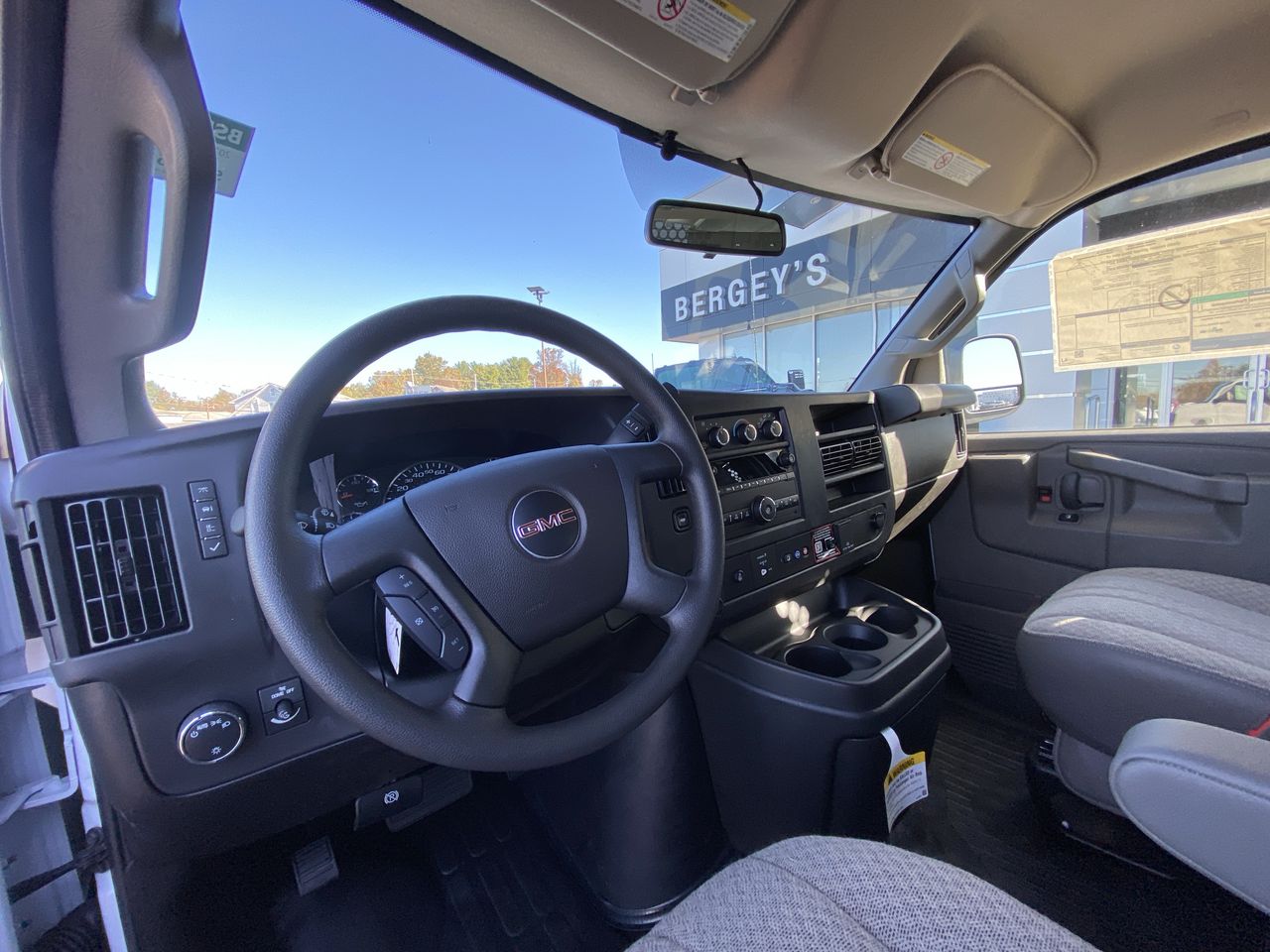 2025 GMC Savana Cargo Work Van - Photo 80