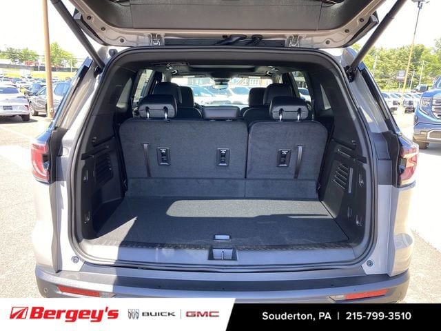 2026 GMC Acadia AT4 - Photo 28