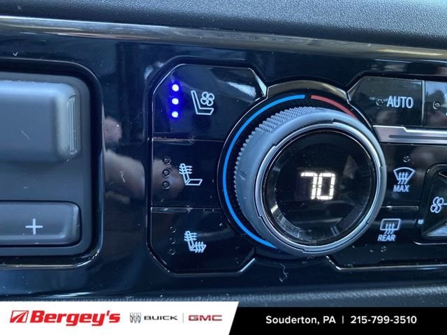 2025 Chevrolet Silverado 2500HD LTZ - Photo 39