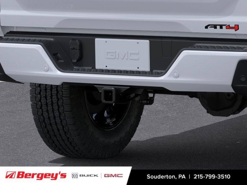2026 GMC Canyon AT4 - Photo 15