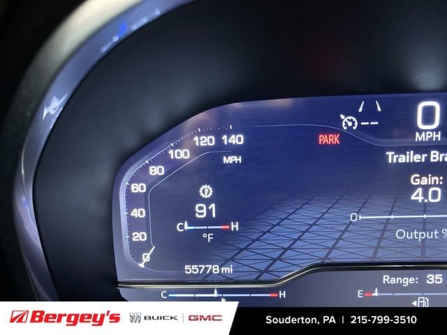 2023 GMC Yukon AT4 - Photo 14