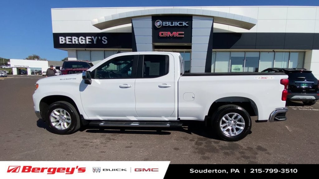 2023 Chevrolet Silverado 1500 LT - Photo 6